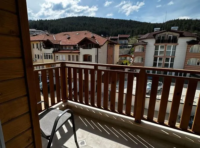 ниа فيلينغراد